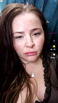 Snapshot of Kandi-kiss chatting on 06/29/26, 11:04 Kandi-kiss online show from 06/29/26, 11:04