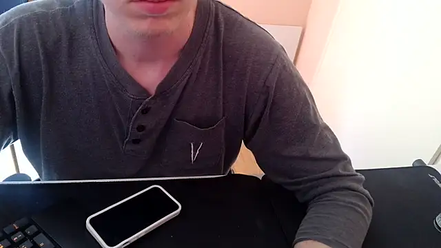 Snapshot of bebyzor chatting on 03/14/26, 02:45 bebyzor online show from 03/14/26, 02:45