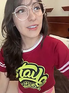 Sweett Karol online show from 04/12/26, 11:41