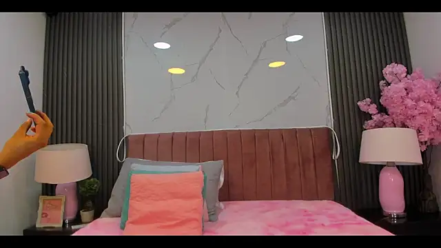 Rynnaa online show from 03/28/26, 03:40