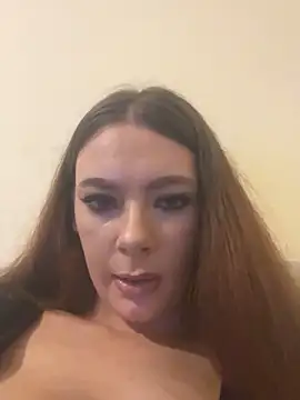 SexyLily22x online show from 02/25/26, 04:45