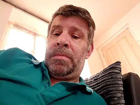 stud2512 online show from 04/23/26, 12:00