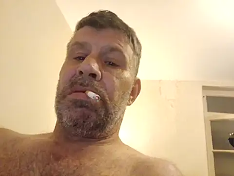 stud2512 online show from 05/04/26, 11:29