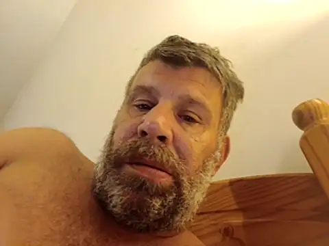 stud2512 online show from 05/27/26, 05:04