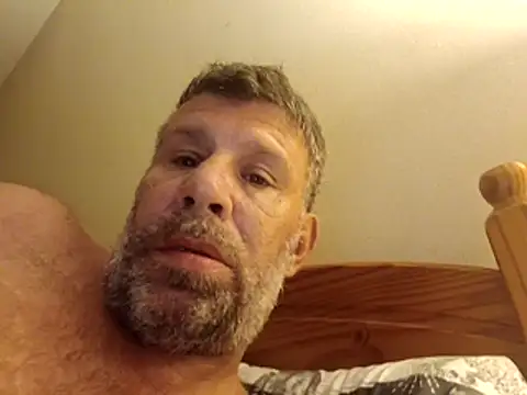 stud2512 online show from 05/14/26, 05:48
