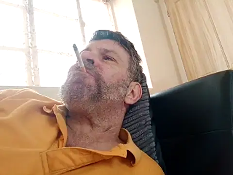 stud2512 online show from 04/04/26, 12:56