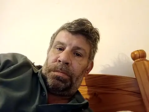 stud2512 online show from 04/29/26, 05:52