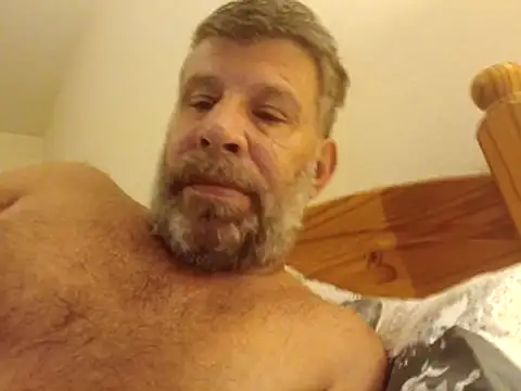stud2512 online show from 05/20/26, 10:18