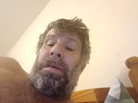 Snapshot of stud2512 chatting on 02/26/26, 11:38 stud2512 online show from 02/26/26, 11:38