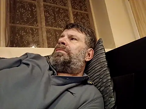 stud2512 online show from 04/02/26, 08:48