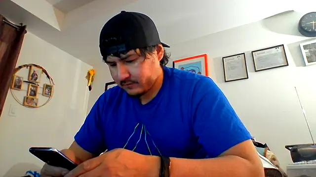 Snapshot of Bouncywarrior chatting on 03/02/26, 02:34 Bouncywarrior online show from 03/02/26, 02:34