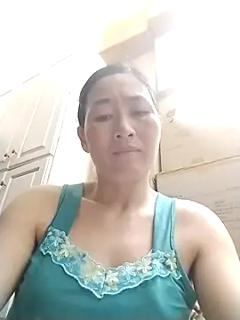 Snapshot of lris-Beauty77 chatting on 02/28/26, 03:00 lris-Beauty77 online show from 02/28/26, 03:00