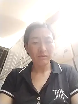 lris-Beauty77 online show from 03/19/26, 07:36