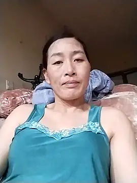 lris-Beauty77 online show from 04/15/26, 02:32