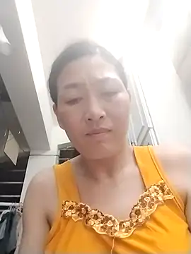 lris-Beauty77 online show from 03/25/26, 04:17