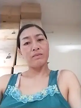 lris-Beauty77 online show from 04/10/26, 09:00