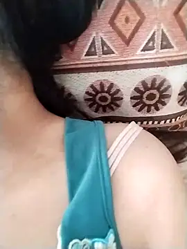 lris-Beauty77 online show from 04/13/26, 07:12