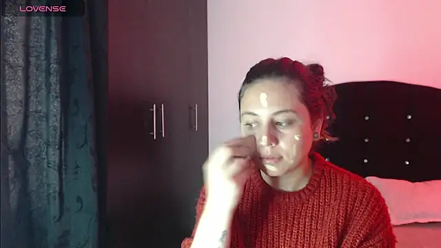 Ana  arms online show from 04/07/26, 03:25