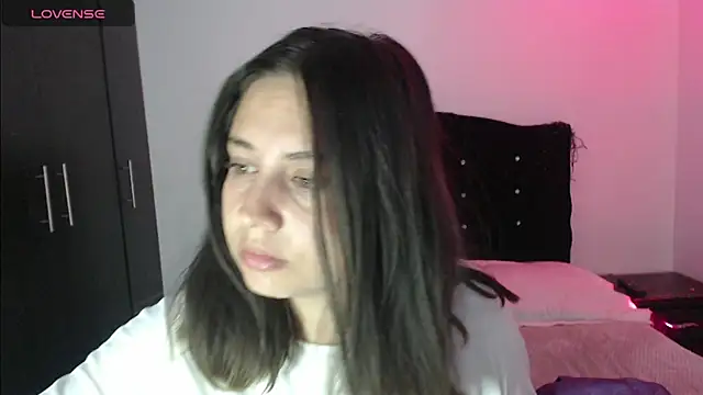 Ana  arms online show from 03/26/26, 05:00