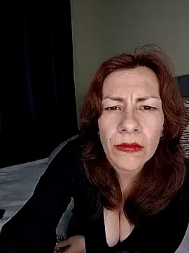 ivonnahills online show from 04/18/26, 01:19