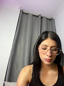 Snapshot of Dasha_Be chatting on 04/20/26, 09:16 Dasha Be online show from 04/20/26, 09:16