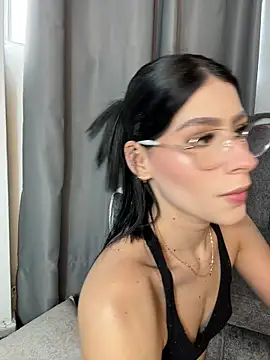 Dasha Be online show from 04/15/26, 08:53