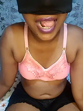 waishu12 online show from 02/25/26, 05:07