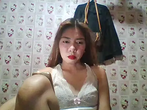 Snapshot of hot_sexy27 chatting on 06/12/26, 05:49 hot sexy27 online show from 06/12/26, 05:49
