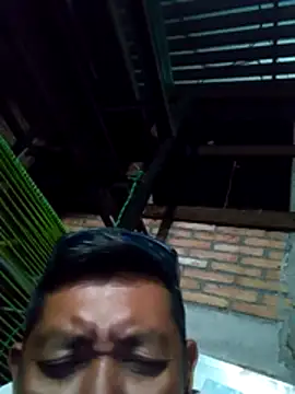 Snapshot of Emilis2347 chatting on 02/23/26, 11:33 Emilis2347 online show from 02/23/26, 11:33