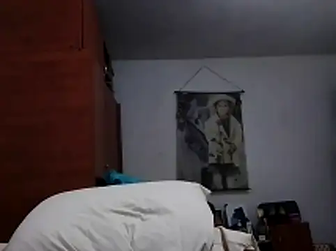 Snapshot of tefutbin3 chatting on 04/15/26, 06:12 tefutbin3 online show from 04/15/26, 06:12