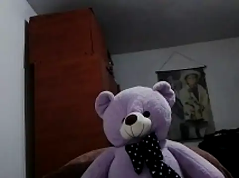 Snapshot of tefutbin3 chatting on 04/07/26, 06:10 tefutbin3 online show from 04/07/26, 06:10