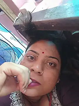 Snapshot of Aanushaka chatting on 06/16/26, 10:15 Aanushaka online show from 06/16/26, 10:15