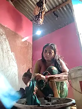 Aanushaka online show from 04/22/26, 04:08