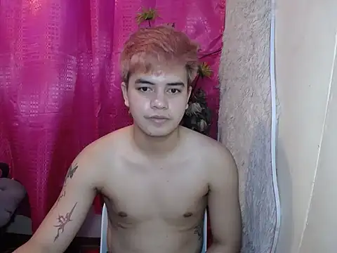 Snapshot of urbigcutienasio chatting on 06/20/26, 01:38 urbigcutienasio online show from 06/20/26, 01:38