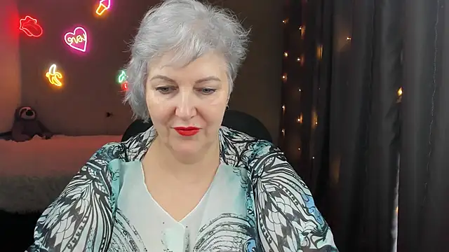 Mary-Leee online show from 03/09/26, 08:07