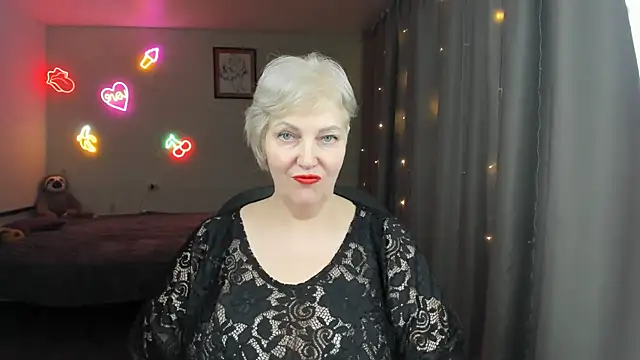 Mary-Leee online show from 05/12/26, 08:10