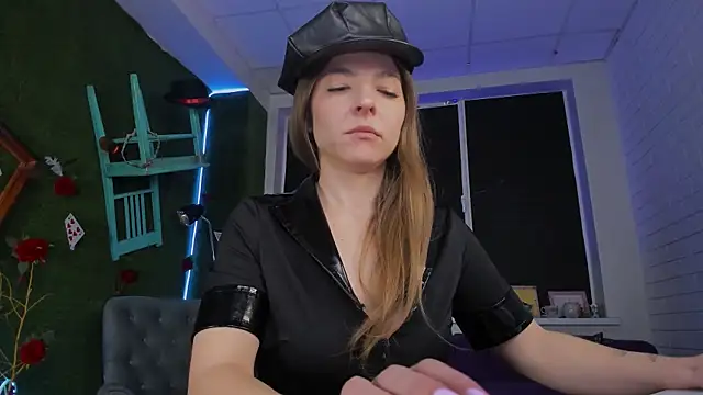 DianaAvis online show from 04/12/26, 09:56