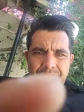 manuel4200 online show from 04/19/26, 06:10