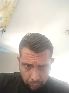 manuel4200 online show from 04/05/26, 04:35