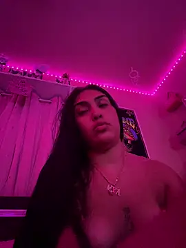 Camilaaaice online show from 06/01/26, 06:57