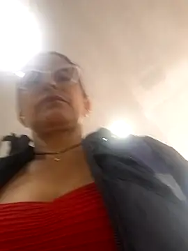 Lorenaluna online show from 03/12/26, 05:50