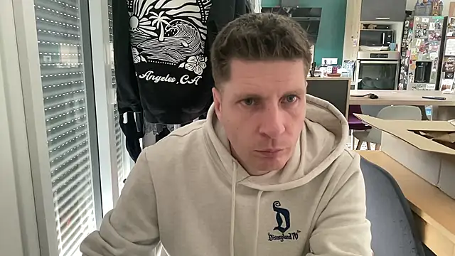 Minmoi1984 online show from 03/26/26, 01:20