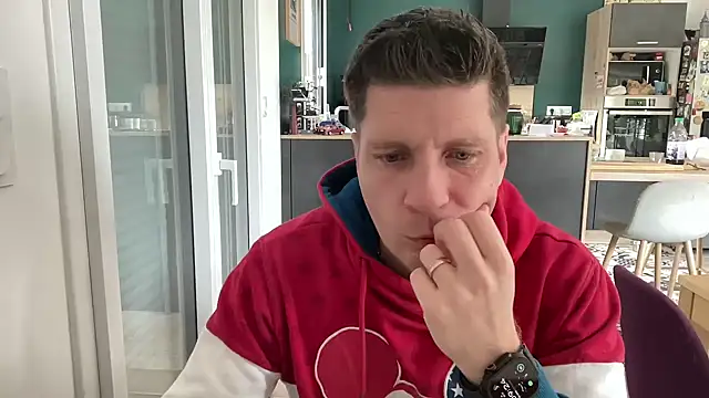 Minmoi1984 online show from 04/03/26, 07:26