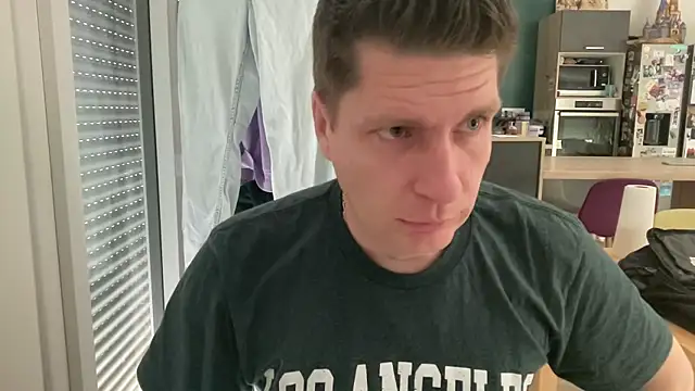 Minmoi1984 online show from 03/09/26, 02:20