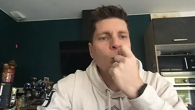 Minmoi1984 online show from 03/02/26, 08:10