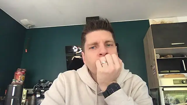 Minmoi1984 online show from 02/25/26, 08:58