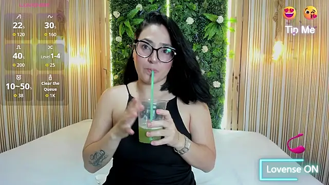 Snapshot of DALIILA_ chatting on 02/27/26, 08:08 DALIILA online show from 02/27/26, 08:08