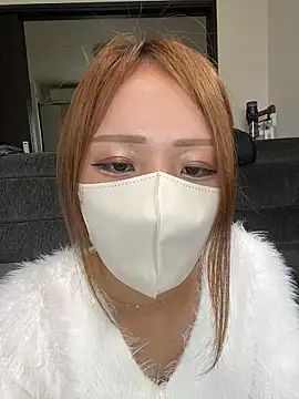 Snapshot of _RAN_ch chatting on 06/04/26, 11:09 RAN ch online show from 06/04/26, 11:09