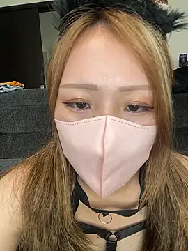 Snapshot of _RAN_ch chatting on 06/19/26, 11:31 RAN ch online show from 06/19/26, 11:31