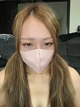 Snapshot of _RAN_ch chatting on 06/15/26, 12:22 RAN ch online show from 06/15/26, 12:22